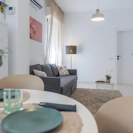 Cinzia Apart Otel 3*