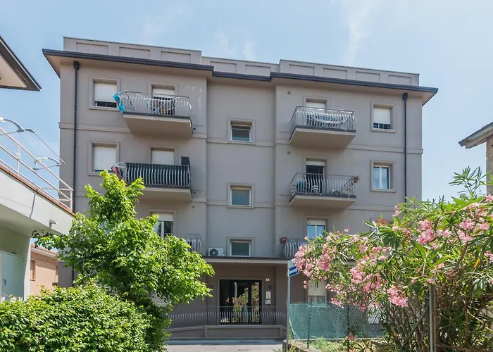 Cinzia Appart hôtel 3*