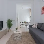 Cinzia Aparthotel 3*