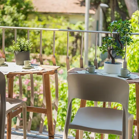 Cinzia Apartmanhotel Rimini