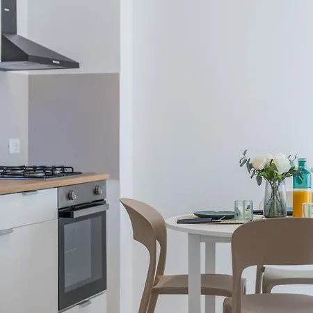 Cinzia Apartmanhotel Rimini